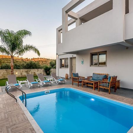 Villa Vasiliki 斯塔罗斯 外观 照片