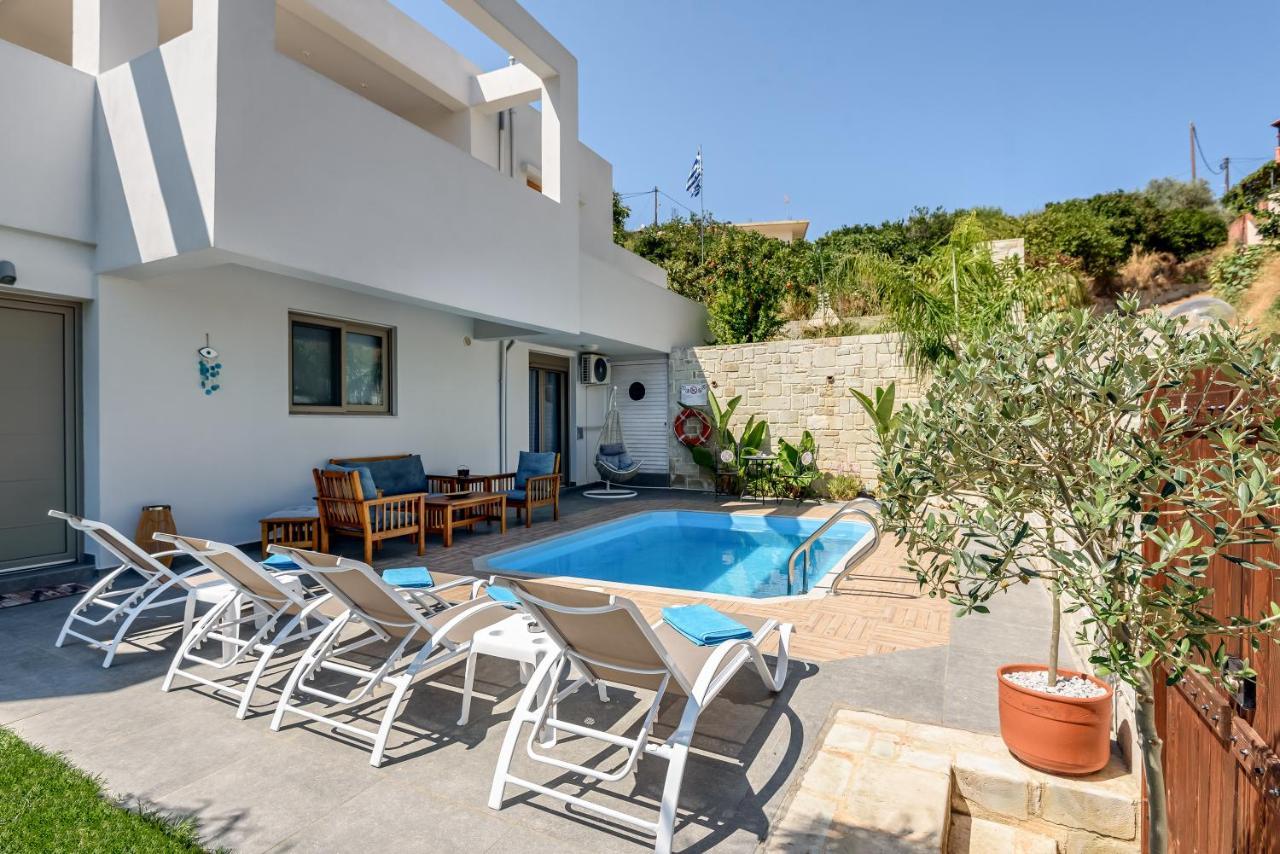Villa Vasiliki 斯塔罗斯 外观 照片