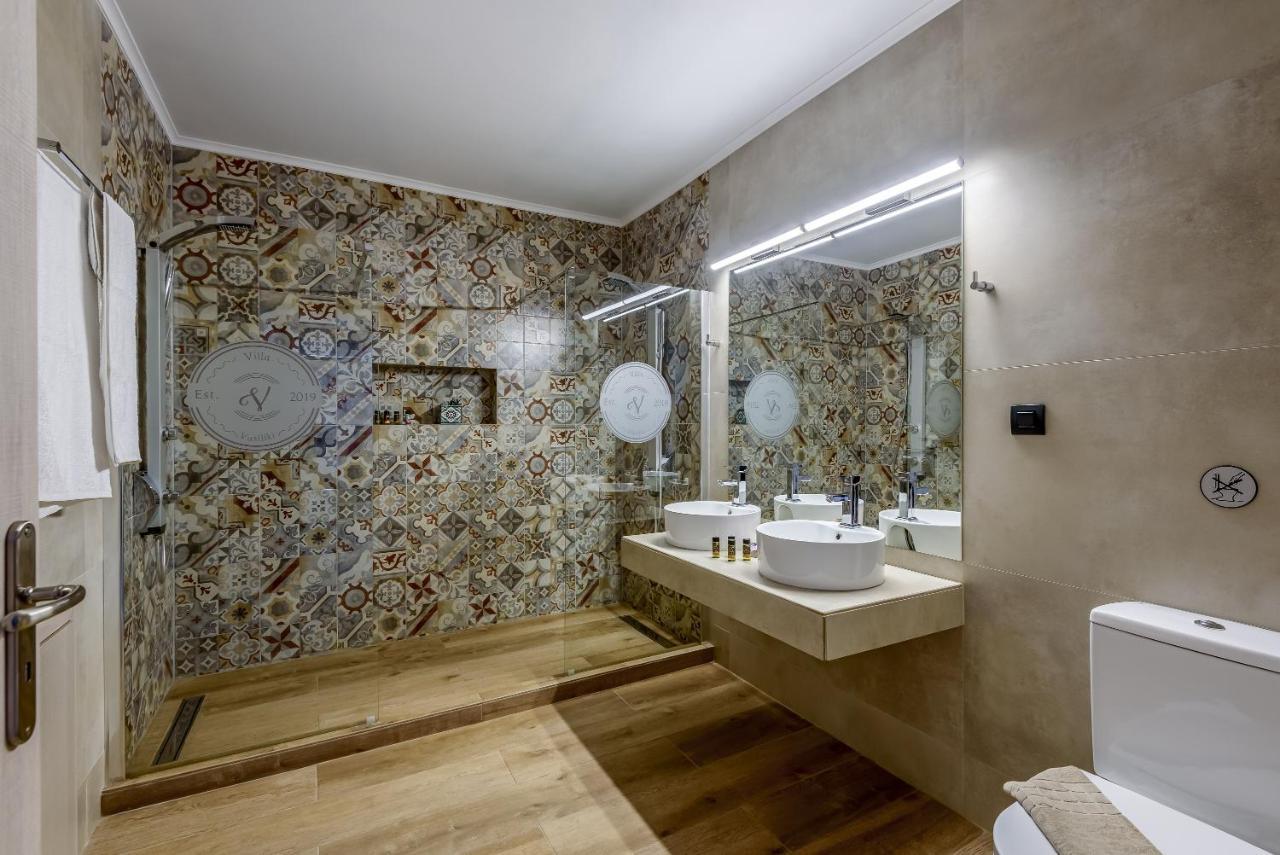 Villa Vasiliki 斯塔罗斯 外观 照片